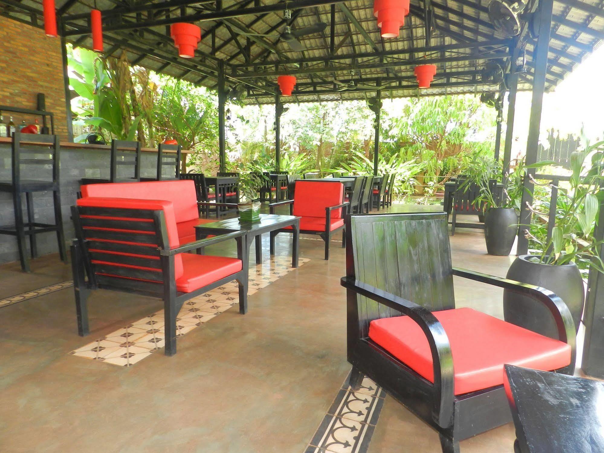 Villa Nissa Siem Reap Exteriör bild