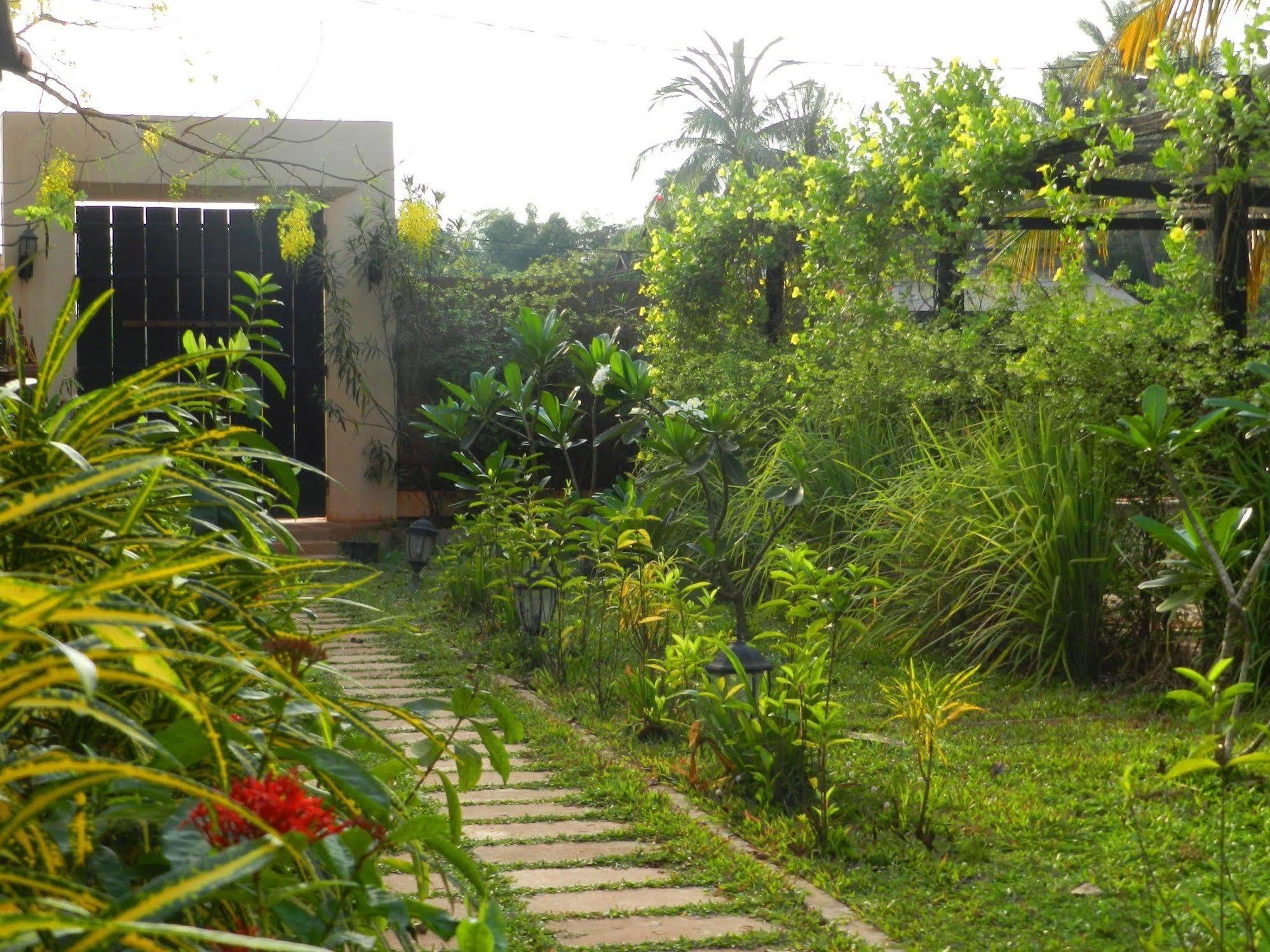 Villa Nissa Siem Reap Exteriör bild