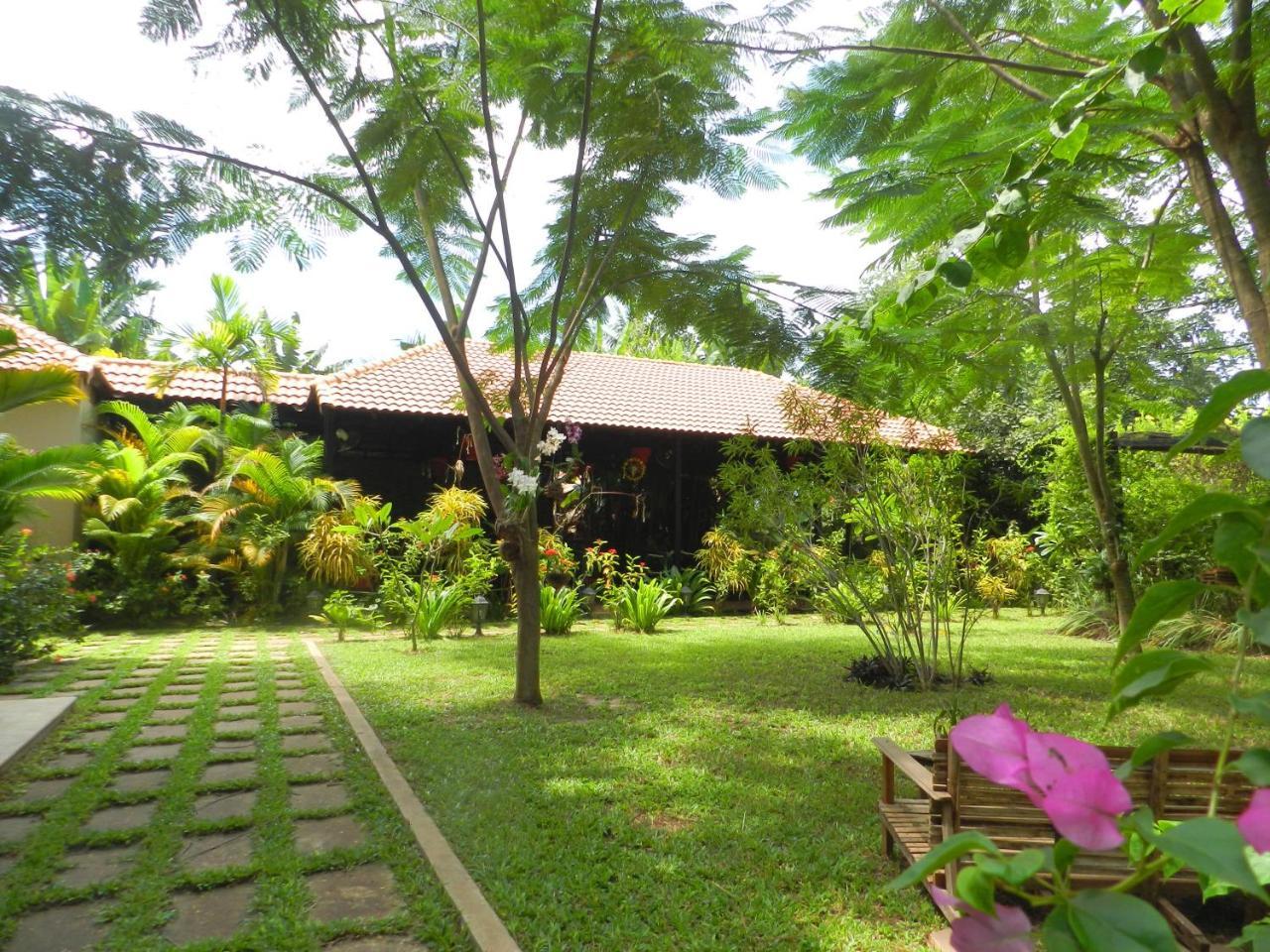 Villa Nissa Siem Reap Exteriör bild